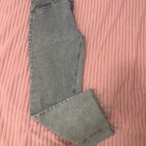 Gray Straight Leg Jeans with Soft Texture